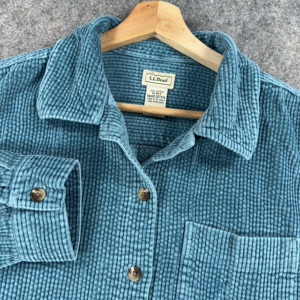 L.L.Bean Corduroy Shirt Womens Petite Medium Blue Button Pocket Long Sleeve